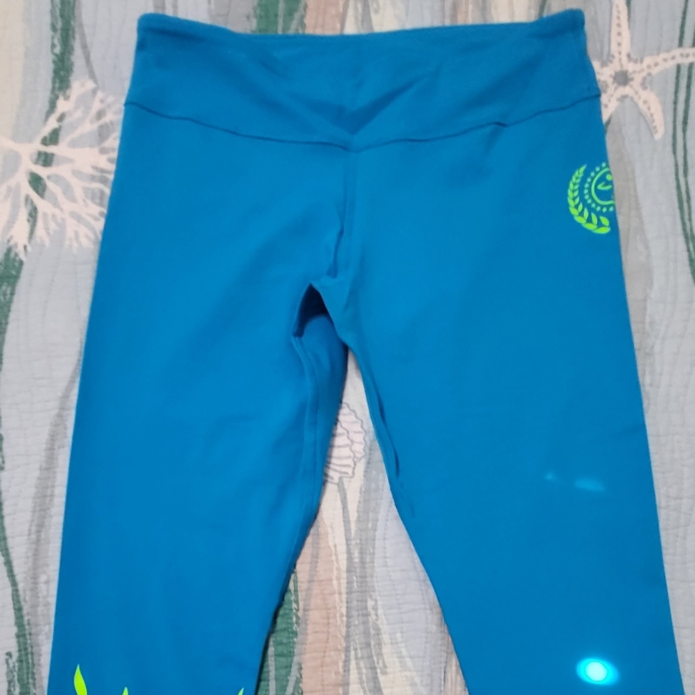 Zumba capri's